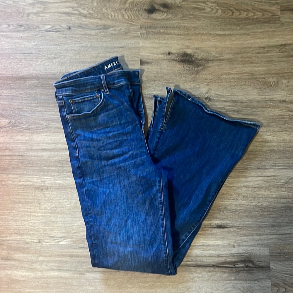 COPY - COPY - American Eagle Super high rise flare